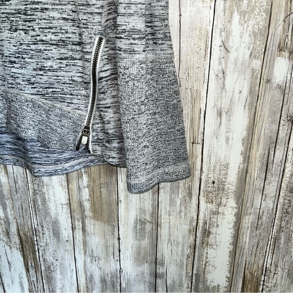 Athleta Blissful Space Grey Sweatshirt - Picture 6 of 7